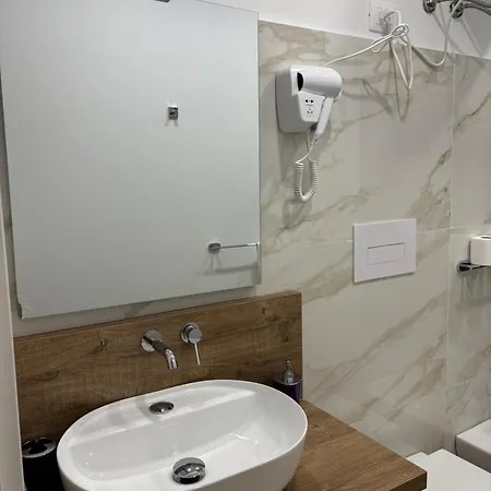 Couette-café Il Dipinto 3*